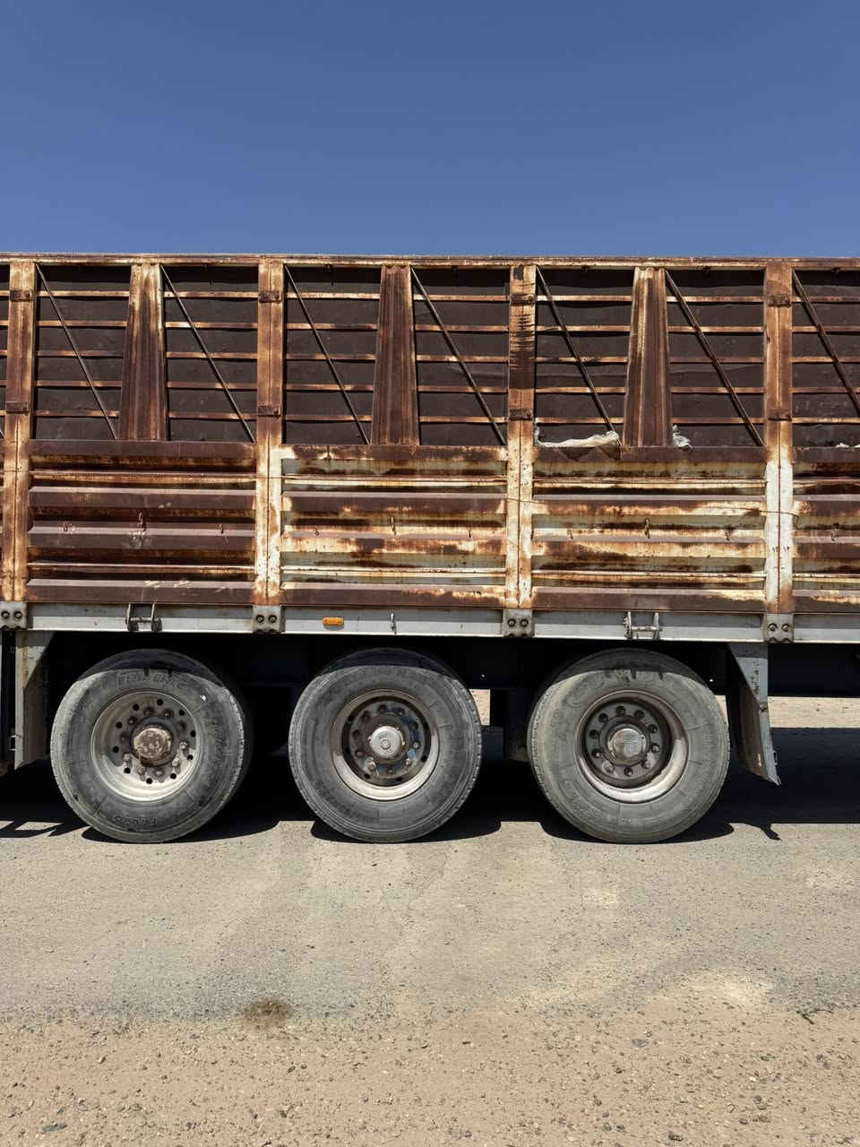 للبيع عربانه اوربيه 13/60 جاهزا للشغل  الاستفسار ***********
