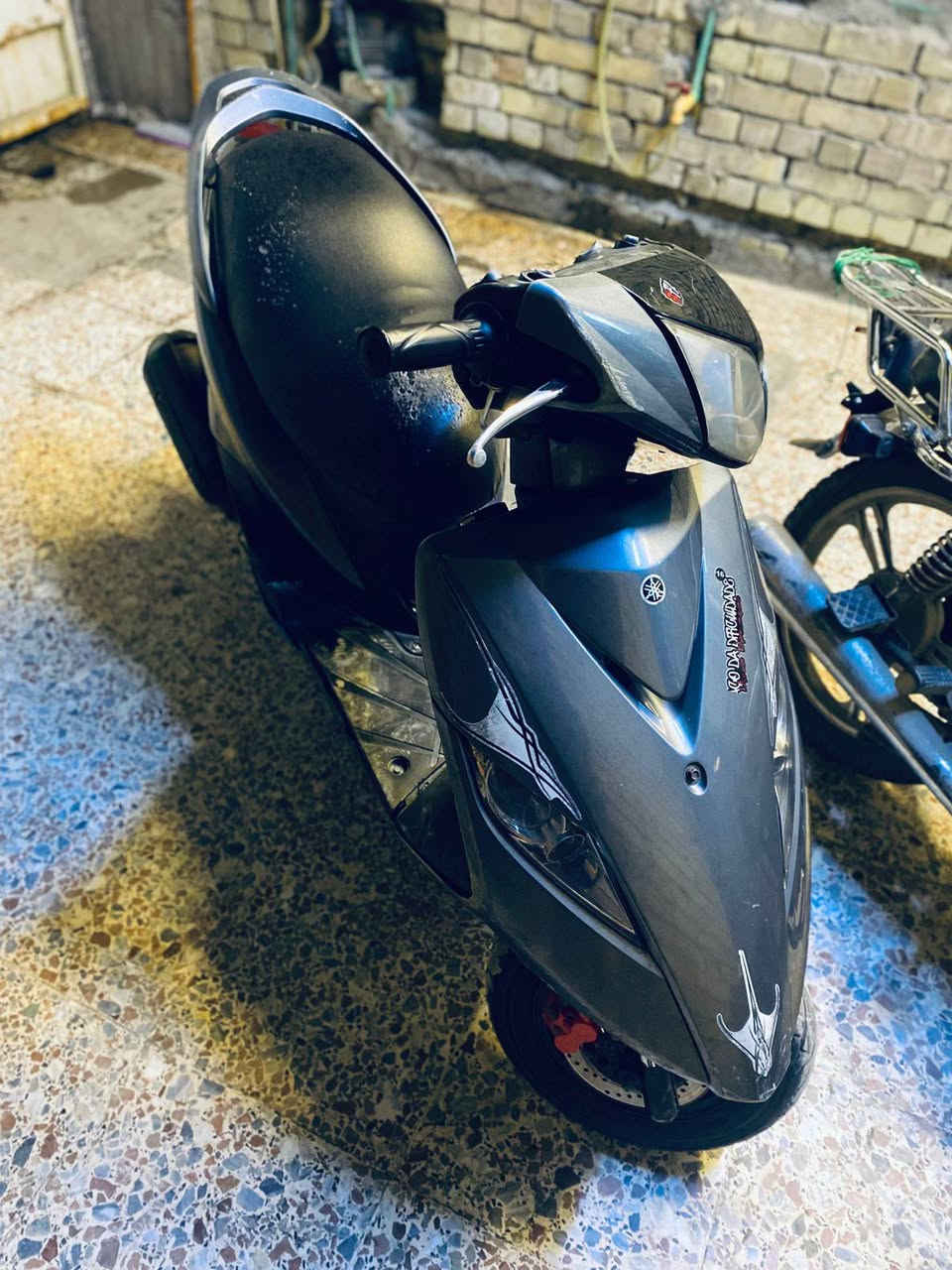 السلام عليكم دراجة ثعلب نضيفة خير من الله شلعة ومعدل وبلادية كفرات مختمه مابيها اي نقص كامله كهربائياتها شغال كلشي لايت دبل زنون بيها الدراجة نكره سلف بكل وقت شاهد الله سعر الدراجة 550وبيها مجال بسيط للشراي. الاستفسار خاص


**إذا كنت صاحب هذا الإعلان وتريد حذفه لأي سبب، رجاءا أرسل رسالة إلى الدعم الفني**