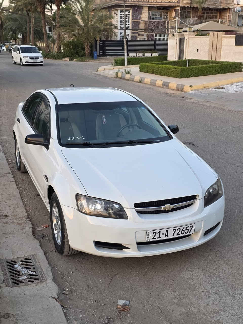 #للبيع: شوفر لومينا LS - نظافة توب وكاملة الخدمات 🚗السيارة جاهزة للاستخدام (دق سلف وسافر)، بحالة فنية ممتازة جداً:
✅ الموديل: 2008 (الفئة LS)
✅ المحرك: 6 سلندر (V6) سعة 3600 (عزم وقوة).
✅ المسافة المقطوعة: 190 ألف كم.
✅ الحالة الميكانيكية: محرك وكير نظيفة جداً وبدون أي نواقص.
✅ الإضافات: تخم تاير جديد + باتري جديد (السيارة مسرفسة بالكامل).
✅ حالة البدي: نظيفة جداً، صبغ (جاملغ أمامي + باب) جهة السائق فقط، والباقي كفالة.
✅ الأوراق: رقم سليمانية، سنوية جديدة، والتحويل متوفر أو وكالة مضمونة.
💰 السعر:  73$ 📍 الموقع: بغداد - الأعظمية (سبع أبكار).📞 للتواصل والاستفسار: ***********
