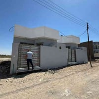 البصرة • ١٣٠م • بناء درجة اولى