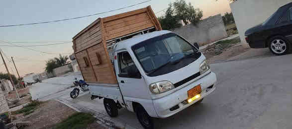 سيارة فاو البيع نضيفة ما بيها عيب كلهة شغالة كهربايات شغالة مكيكة جديدة تخم تاير جديد شاصي بشرط السعر 15     ***********
