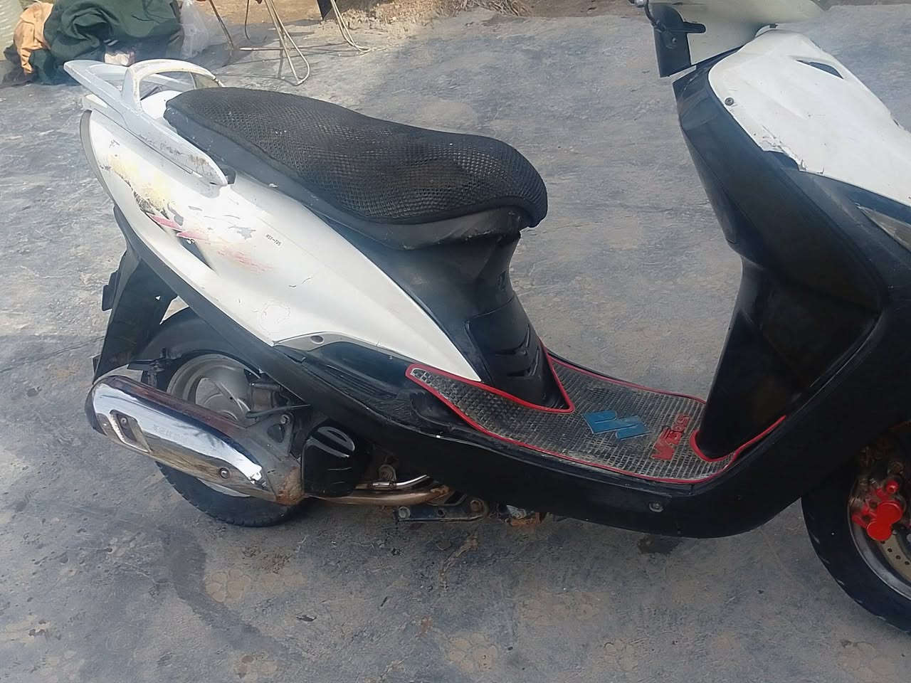 783 256 6910.  450


**إذا كنت صاحب هذا الإعلان وتريد حذفه لأي سبب، رجاءا أرسل رسالة إلى الدعم الفني**