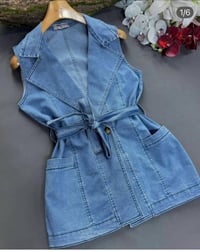 زبائننا الكرام ✨  كوني دائماً متألقة مع ليلك جينز. 🦋  جمله جمله  📍موقع...