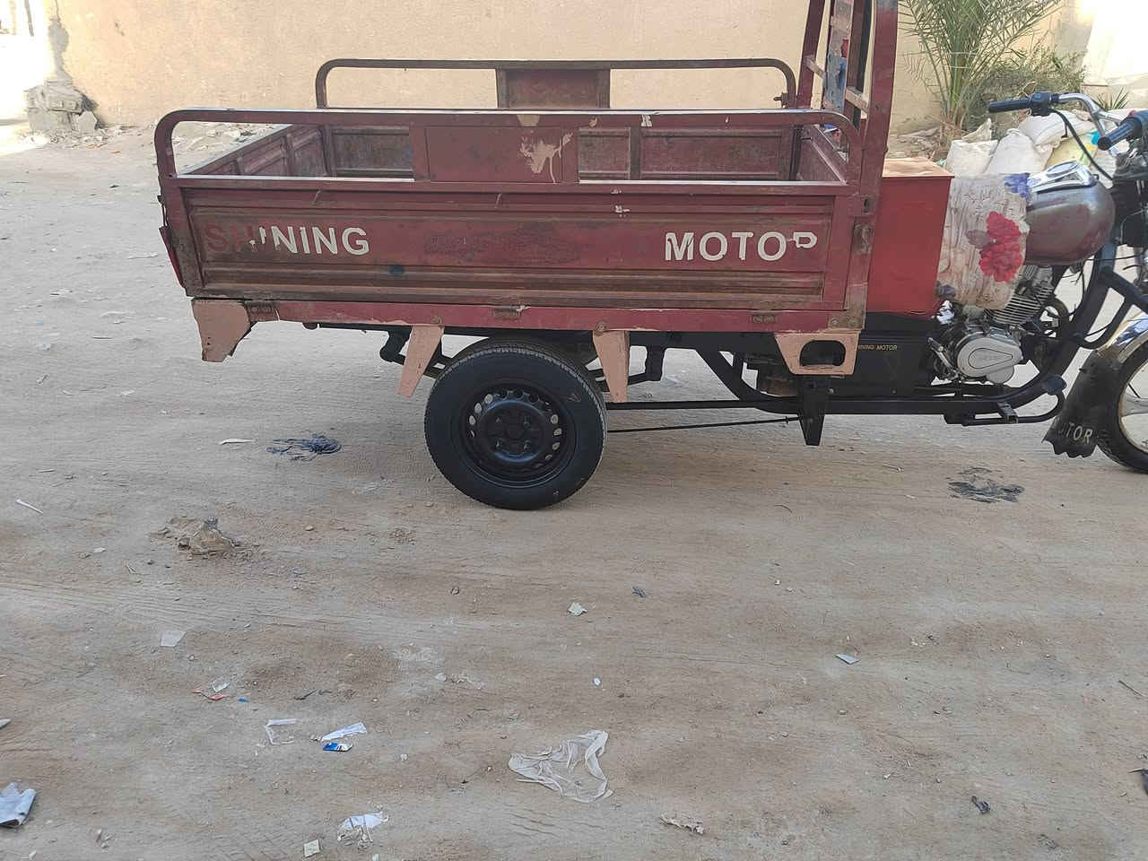 ستوته للبيع موديل 2014 ييها مكينه جديده 2024 كهربائيات كله جديده تايرات جدد ستوته كامله مكمله تعمير كله 24 اغراض كله بجيس اوراق باسمي من الوكيل ستوته جاهزه ما عايزه اي شيء مكاني كربلاء الشراي يتصل ‏***********
