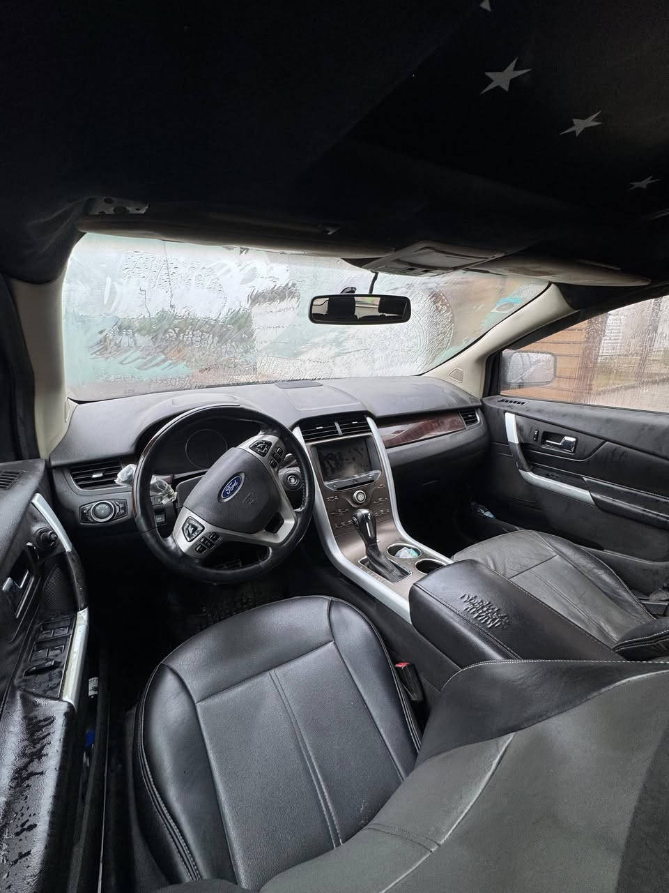 السلام عليكم
للبيع فقط 
فورد ايدج موديل٢٠١١رقم بغداد انكليزي 
خليجي شركة نيفا بصمة فول واحد على واحد  محرك ٣٥٠٠ كشنات جلد تدفئة بالكشنات بانوراما شاشة كبيرة كشن كهرباء ماشية ١٤٣ الف كيلو محرك جديد السيارة بيها صبغ احزام أثر شخوط مكفولة من ضربة فقط جوى التأير الخلفي ضربة بسيطة فقط السعر 108ورقة ماكو يهج سعر عنوان السيارة بغداد الزعفرانية جسر ديالى القديم هاتف ***********و***********
