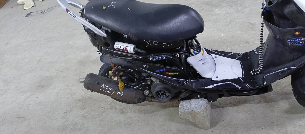 للبيع عدله مكينه49 خرسه وكهربائيات شغاله بيها صالنصه صجميه وكلجات رياضي شلعه ومعدل نكره بكل وقت مكان بابل مركز مدينه ***********
