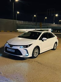 كورولا هايبرد • ٢٠٢٥ • ٣٠٠٠٠ كم