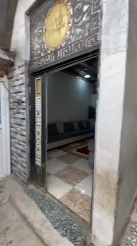 بيت في ابو الخصيب كوت ثويني للبيع
مساحة 100 متر 📍
يحتوي على غرف منام عدد 1
صالة مطبخ صحيات ديوان استقبال 
السعر المطلوب 68 قابل للتفاوض 
***********
