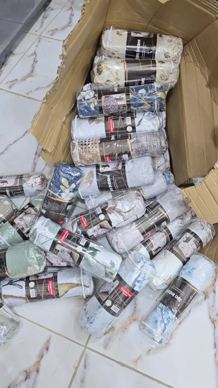 سلام عليكم زبائئننا الكرام تم وصول بضاعه جديده واسعار مناسبه جدآ 
رابط القناه👈 https://t.me/Hbthwey
العنوان سوق المنتظر الكبير قرب سيد حسن داخل القيصريه 
الاستفسار عل رقم ***********
