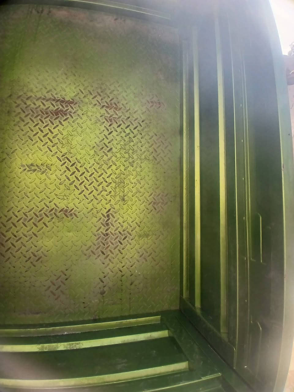 سلام عليكم ستوتة شحن للبيع جاهزة من كلشي مكاني بغداد ***********
