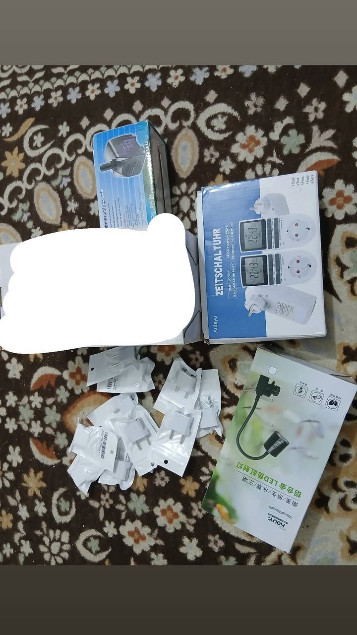 الحوض نباع بقه بس الديكور والميز وباقي المستلزمات
20 كيلو رمل 
جذوع عدد 2 قياسهن سوه 80 سم
تايرمات عدد ٤ 
تحويرات مال بلك صيني عدد ٢٨ 
اناره شمسيه 
مضخه تصعيد ١٥٠٠ لتر 

شافطه كهربائيه 
مكاني بغداد الوشاش مقابل مستشفى الاسكان ماعندي توصيل


**إذا كنت صاحب هذا الإعلان وتريد حذفه لأي سبب، رجاءا أرسل رسالة إلى الدعم الفني**