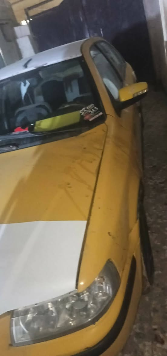 السلام عليكم سمند موديل 10 
السياره كير ومكين فرنسي جدد خير من الله وحداديه نضيفه 
سنويه مساقطه 
بيه صبغ قليل رقمه ألماني راعيه موجود 
السعر ٢٤ بيه مجال باقي التفاصيل على رقم التالي 
‏‪***********‬‏واتساب
