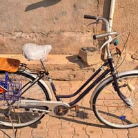 بايسكل سياحي مديل 2015 جديد وكاله نقص برغي ما بيه هوه وغراضه بـ٩٠ قفل🔒...