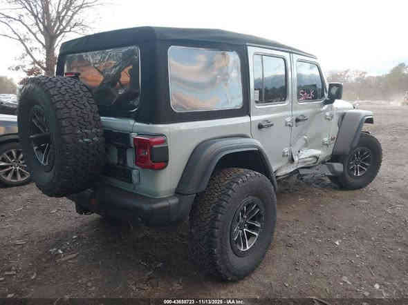 🇮🇶🇺🇸 فرصة مميزة لأصحاب كتب الشهداء 🇮🇶🇺🇸
اعلان مزاد
السعر بيع مباشر : 26,750 $
تاريخ المزاد يوم : 2025/12/2
نوع السيارة:  JEEP WRANGLER 2024
#يمكن_إدخالها_بكتاب_ذوي #الشهداء
#او_شحنها #إلى_الأمارات
#إقليم_كردستان 
#العقبة
#ام_قصر
الضرر كما موضح بالصور
📍 العنوان : الموصل حي الوحده الشارع العام قرب دائرة اللجان الطبية 
📞 : ***********
📞 : ***********
📞 : ***********
#مزاد_الامين_للسيارات_الامريكية_
