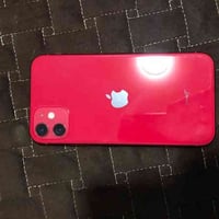 ايفون 11  ذاكره ١٢٨ كيكا بلادي نظافه 100 بالميه الجهاز بلادي اي قطعه م...