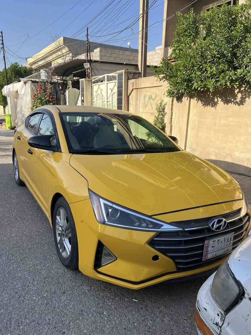 النترا 2020 رقم نينوى شرط التحويل
وارد امريكي ضرر جاملق امامي يمين مبدل بامريكا مع شوي تلقيطات 
محرك دوش 2000 مامفتوح شرط
كير سي في تي وضع شركة شرط
كشرها نظيف حيل دواخل حلوه 
ماشي 153 الف مايل
منظومة غاز +كابون بنزين ورقي
تايرات نص عمر
تحكمات ستيرن
مسجل شاشة
ثلاث انظمة قيادة
كامرة خلفية
حساسات 
 رادار
 مثبت سرعه
بدون بصمه وفتحه 
هيئة وغرامات صفر
السعر 130 وبيها مجال المكان الايسر 
رقم ***********
