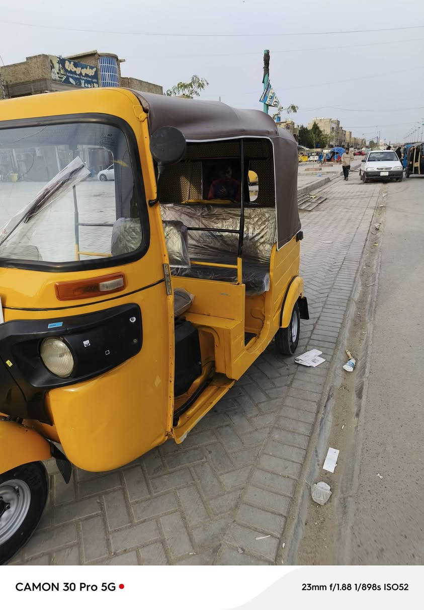 تكتك موديل ١٩ شهر ال١مصبوغة عام جماليه فقط تكتك مكينه  خير من الله   رقم إنكليزي السعر 5ونص العنوان بغداد البلديات ***********
