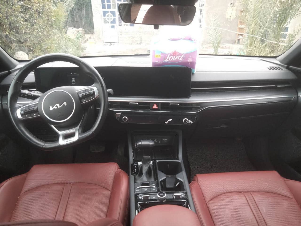 السلام عليكم كي 5 موديل 25 وارد امريكي سياره فول مواصفات كير وماكينه مكفول تخم تاير بسمي تحويل مباشر 175بيها مجال عنوان بغداد تقاطع النهروان ***********اتصال
