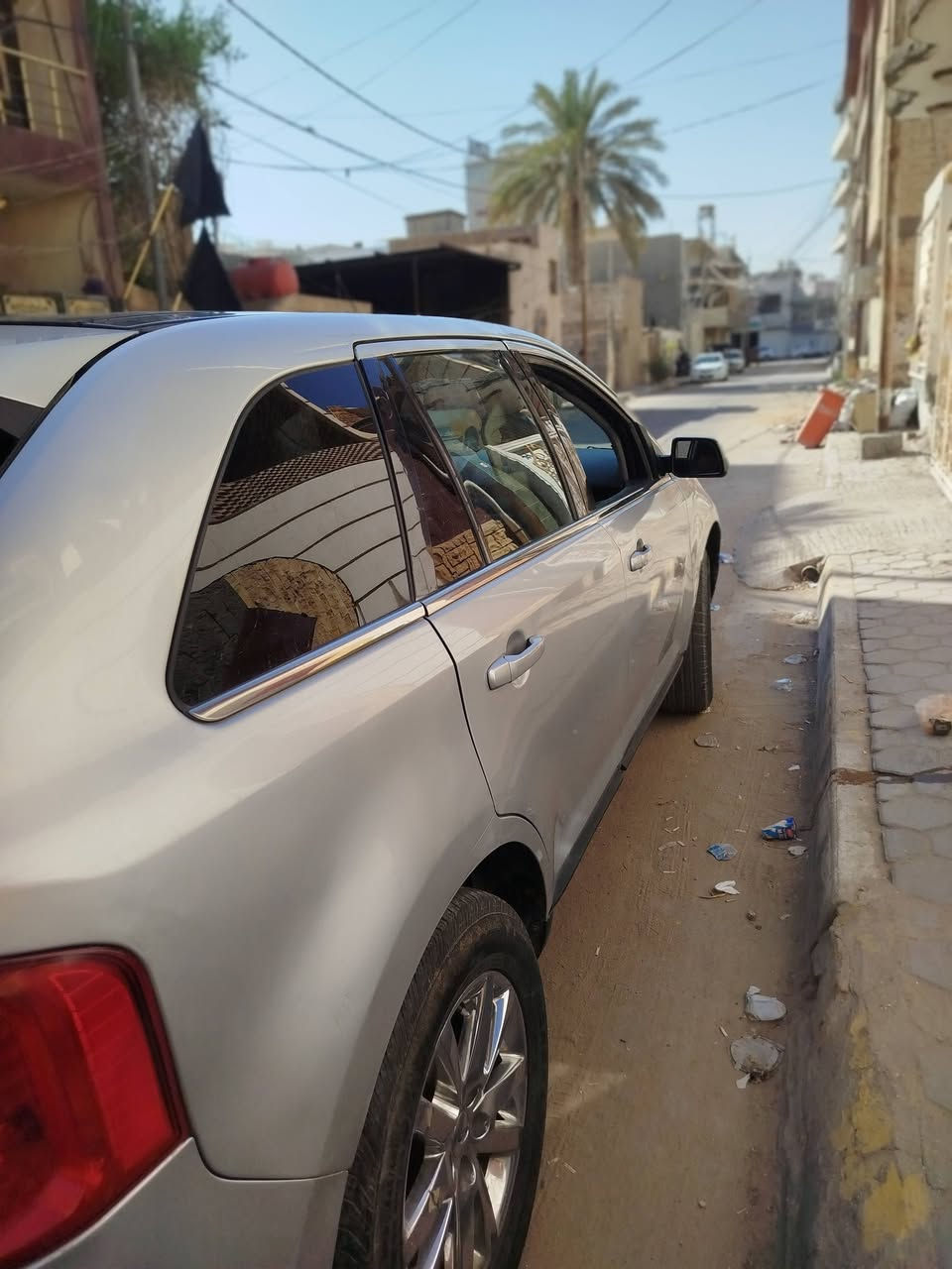 سلام عليكم  فورت ايدج موديل 13بيه حزام كير محرك مكفولة تبريد شغال حداديه نص عمر رقم بغداد السعر ٨٨ او بيه مجال  مكان السياره كربلاء المقدسة موبايل *********** اذا اكو مراوس اب إكسبلور موديل ١١ او ١٢
