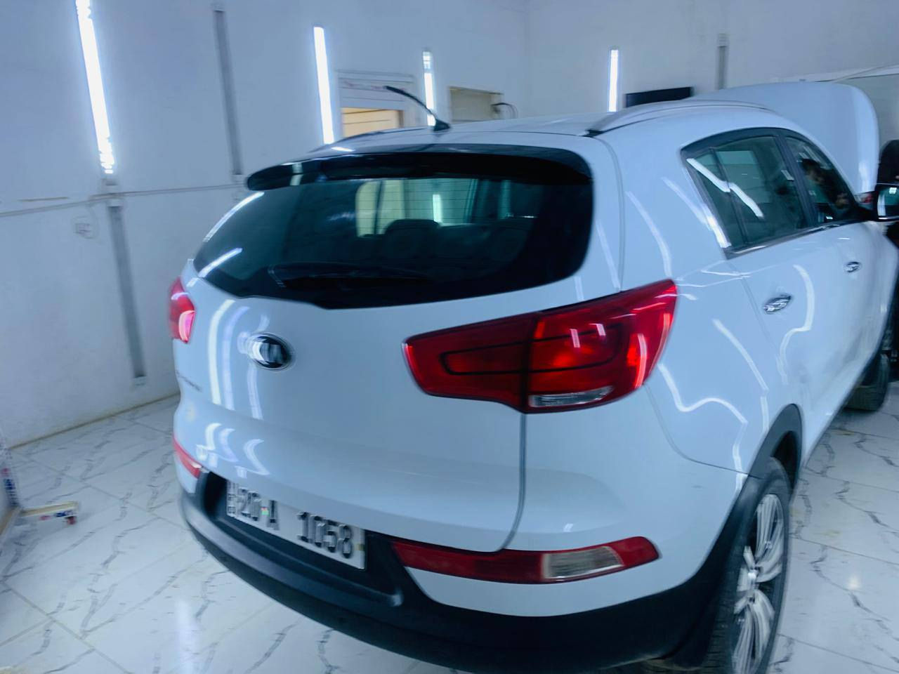 سلام عليكم
سبورتج 2016 
خليجيه 
مكفوله السونار موجود بل صور 
سياره خير من الله 
مكينه 2000GDl
سعر //155وبيها مجال بسيط
العنوان //ديالى ناحيه جديده الشط
الهاتف //***********
