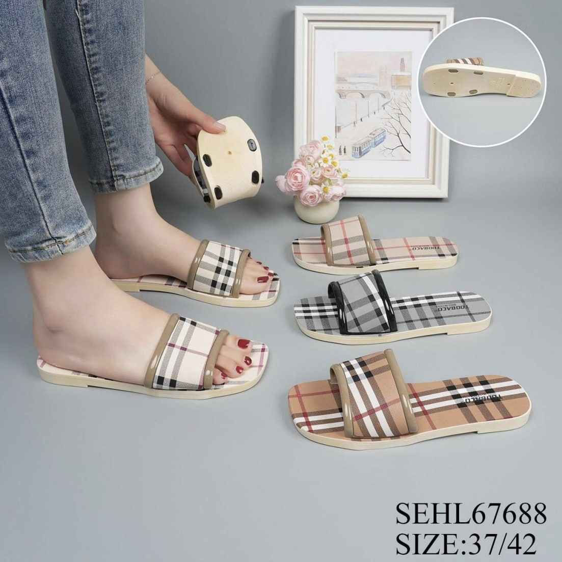 سليبرات نسائي السعر 4الاف 3قطع 10 الاف 
القياسات مكتوبه في الصورة العنوان بغداد الدوره أبو دشير الشارع العام مقابل الخفاجي يوجد توصيل جميع محافظات 5الالف للاستفسار الاتصال على الرقم التالي *********** بغداد, العراق
