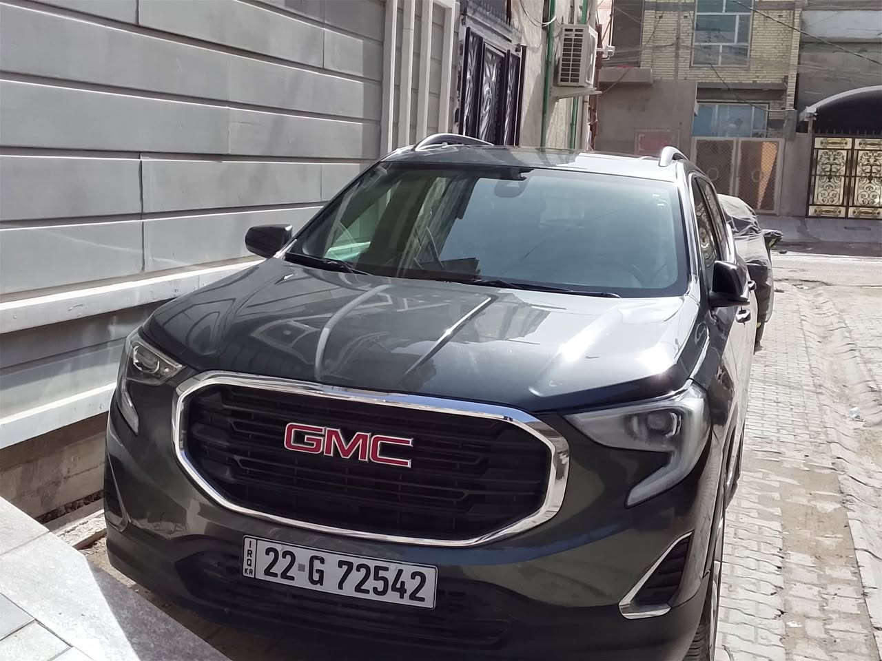 جمسي تيران 20 محرك 2000فول مواصفات وارد كندي ماشيه 55000
سعره 180 بكانه بالبصره 

***********
