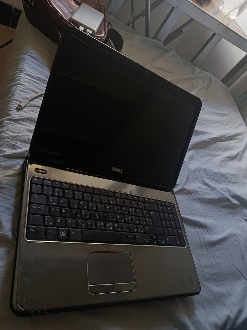 لابتوب ديل cor i3  جيل ٣ رام ٦
هارد hdd 360 فول كيبورد
شاشة 15.6 يحتاج فقط بطارية
لابتوب شغال كلشي مابيه
مناسب لطلاب الجامعة
للبيع او مراوسة بايباد ابل
تواجد كركوك *********** واتساب
