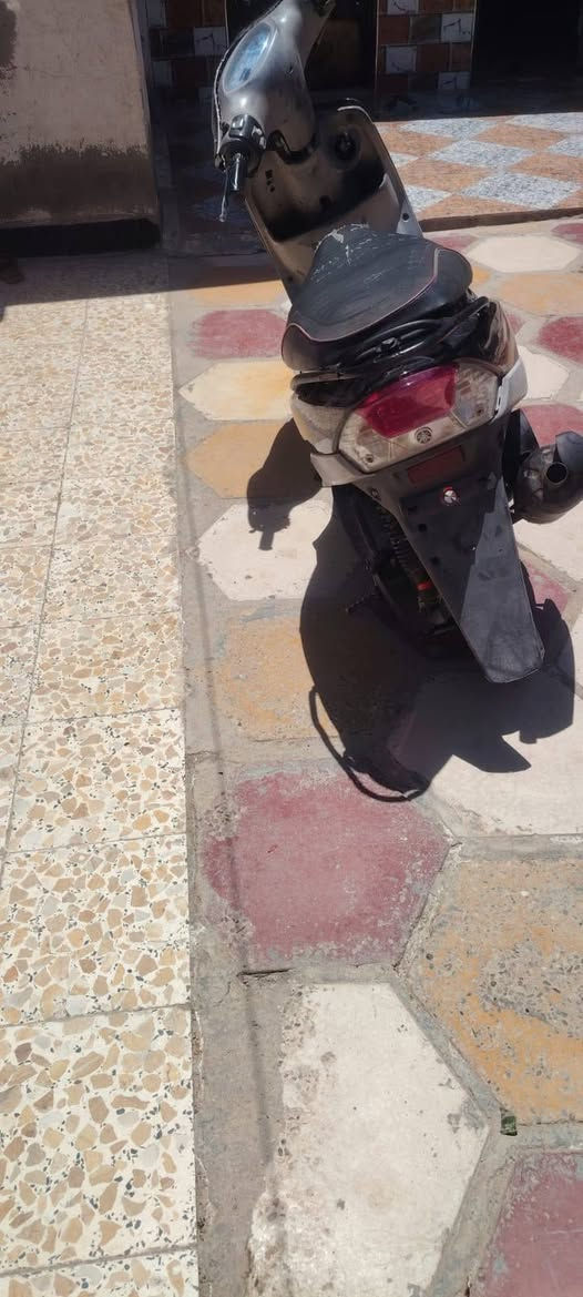 السلام عليكم ماكس قجمه لبيع مفتوحه دراجه نضيفه كامله كلشي شغال عنوان قضاء المدينه بشارع البطاقه الوطنيه هاتف ***********
