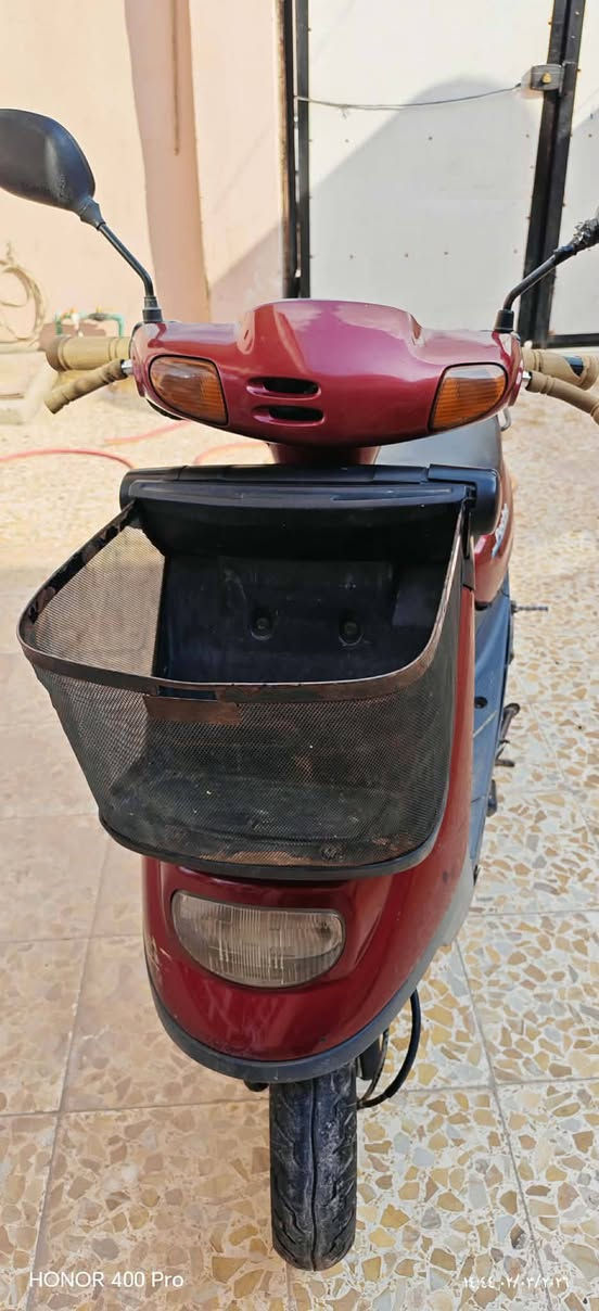 النظافة كدامك عنوان موصل الرشيديه 
محرك شرط ما مفتوح 
بس قبغ هندر 
لايت امامي شغال وبك لايت بس يتبدل كلوب  والاشارات كلها شغالة شرط حتى السلف شغال 
عنوان موصل رشيدية قطاع السادس.. السعر ٤٥٠ الف وبي مجال بسيط


**إذا كنت صاحب هذا الإعلان وتريد حذفه لأي سبب، رجاءا أرسل رسالة إلى الدعم الفني**