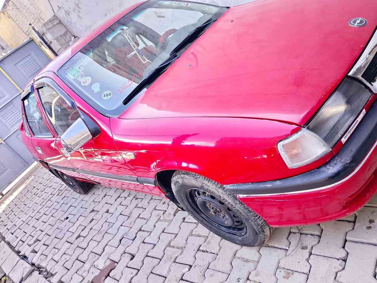 السلام عليكم 
للبيع
فكترا موديل 1994 حجم 18 
مشروع وطني سنوية 2027
كير عادي 
محرك بداية صرف
خياس ماكو هلالات بلادي
كهربائيات شغاله
بيها كابون بانزين
سيارة حلوه 
السعر 47 بيها مجال قليل
رقم الهاتف ***********
