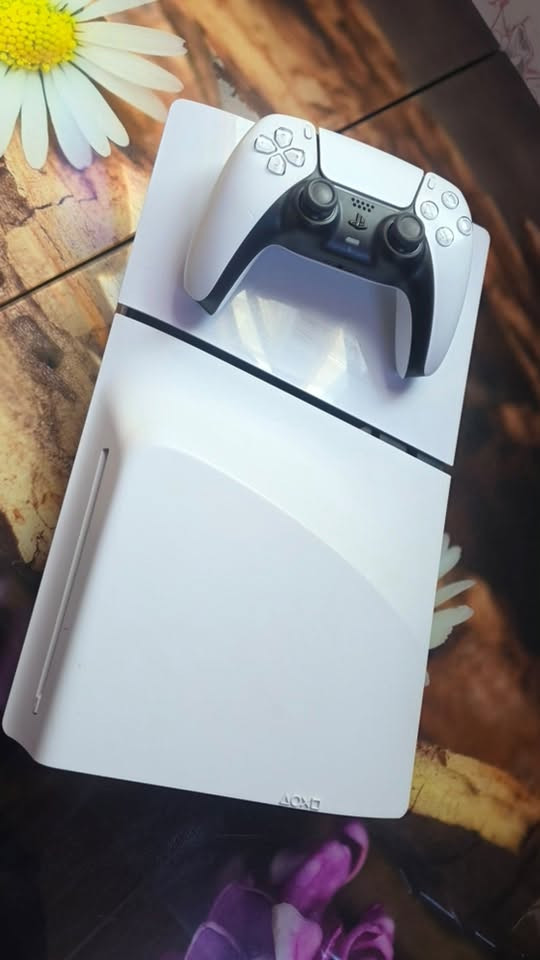 PS5_slim
اوربي ذاكره 1 تيرا
كامل ملحقاته جهاز نظيف وماداخل تصليح 
جوستك اصلي،وياه 3 جوستك فور شكل فايف 
قرص فيفا 2025
UPS_850V
العنوان_ الناصريه 
للأستفسار واتساب:***********
