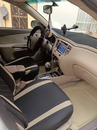 للبيع كيا ريو ٢٠١١ كير ومكينه شرط محرك ١٦ تبريد شغال بيها جاملغ أمامي ...