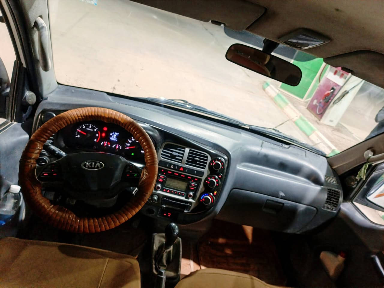 كيا دبل قماره للبيع ٢٠١٨ مكفولة كفالة عامه رقمها بابل سنويه لل29 تبريد ثلج تخم تايرات حداديه مكينه جديد العنوان الحله ***********
