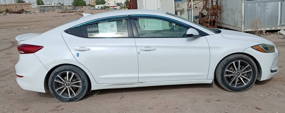 السلام عليكم الانترة موديل 2017 أربيل حادثة جنطة سيارة جاهزة تدفئة تبريد موجوده بالنجف تريد وكالة تحويل السعر 110 ورقة وبيه مجال قليل الاتصال على الرقم ***********
