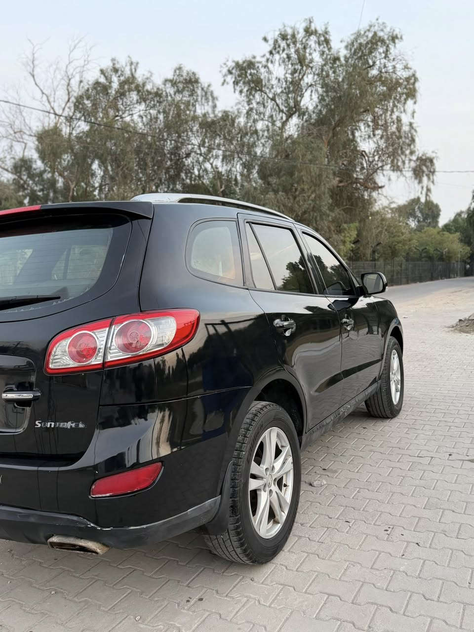 سنتافي 2011 بانزين 

ادوات لون اسود 

كفاله گير مكينه حداديه صبغ انتربول عشاير ضربه كله كفاله 

سياره جديده 

السعر 70 $ 

المكان النجف الاشرف 

رقم الهاتف ***********
