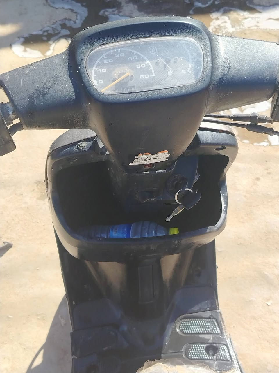 بطه حاويه ما مفتوحه بلاد كهربايات كله شغاله عايزه وجه بس نجف حي المطار *********** السعر ١٥٠
