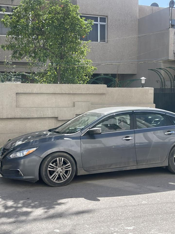 سيارة نيسان التيما موديل ٢٠١٨نظيفة رقمها دهوك مكاني بغداد للتفاصيل اكثر الاتصال على هذا الرقم حسين  ***********
