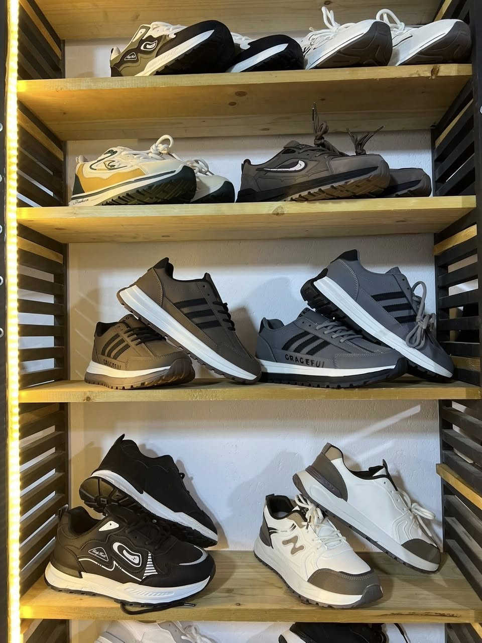 کالەی گەنجانی نیو باڵانس بە جوملەو موفرەد بەردەستە. ناونیشان پێنجوین نزیک مەلا حیسامی دوو


**إذا كنت صاحب هذا الإعلان وتريد حذفه لأي سبب، رجاءا أرسل رسالة إلى الدعم الفني**