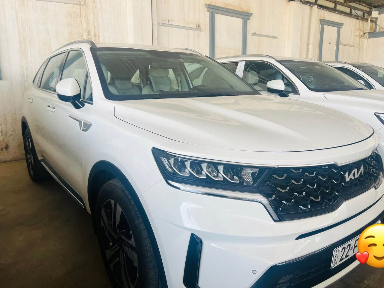 كيا سورنتو 2023
ماشية 43 الف
بصمه 
تشغيل عن بعد
كير موس
تخم تاير جيد
سيارة باسمي
رقم اربيل 
سعر 270$
وبيه مجال
رقم ***********
