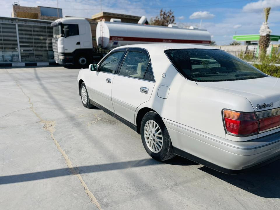 السلام عليكم للبيع ملكه موديل 2002 فول بطن 4 دكم تبريد خلفي ثلاجه دبل شاشه مكينه ديفور الجبير تحوير نجف فوك وجوه دشبول نجف سياره جديده طك كارتون دخول جديد كصه قماره فقط والباقي كفاله عامه وحجز مال التسجيل حاجز السعر ٥٢ لاستفسار *********** ‬
