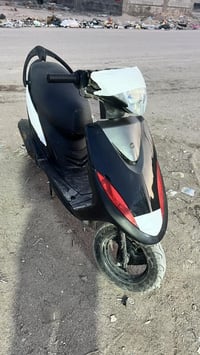 ماكس عدله • ٤٩ • سلف