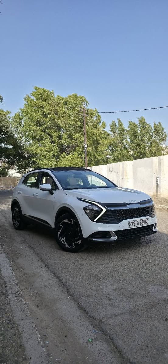 سبورتج 2023 فول مواصفات
مكفوله عام بارد صبغ تبديل خدوش رصعات كفاله عامه من كلشي كير مكينه بشرط  
سياره ماشيه 22
رقم اربيل جديد  هزه سنويه رقم جديد 
مواصفات بانروما 
بصمه 
جنطه كهرباء 
كشنات كهرباء 
شفتات مقود 
شاشه داخليه 
حساسات امامي خلفي 
تشغيل عن بعد 
ترحيب + مري شفط 
تدفئه كشنات + مقود 
كامره خلفيه 
لدات امامي خلفي 
ويل 19 بلادي 
سياره فول مواصفات للاخير 

وجديده جداً من كلشي حته رصعات وشخوط مابيها السياره 

سعر  225 بيها مجال 
مكان بغداد 
***********
