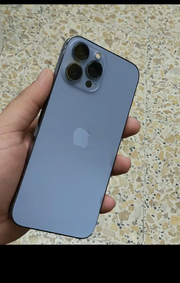 ايفون 13Pro maxللبيع او مراوس ذاكرة 256 وتساب***********
