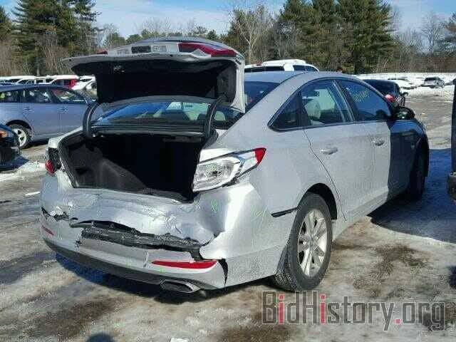 للبيع فقط
سوناتا مديل 15 أمريكي مكينا ٢٤٠٠ GDI غير مفتوحه ع وضع الشركة
مكفولة من ضربه والتبديل والصبغ كلين بيه تبديل داعميه خلفيه فقط كما موضح بالصورة
مكينا كير تبريد تدفئه كهربائياته كله شغاله ع وضع الشركة
تخم تاير باتري حداديه أمامي وخلفي كله جديد
رقم نجف بأسمي عنواني الرميثة رقم الهاتف ***********
