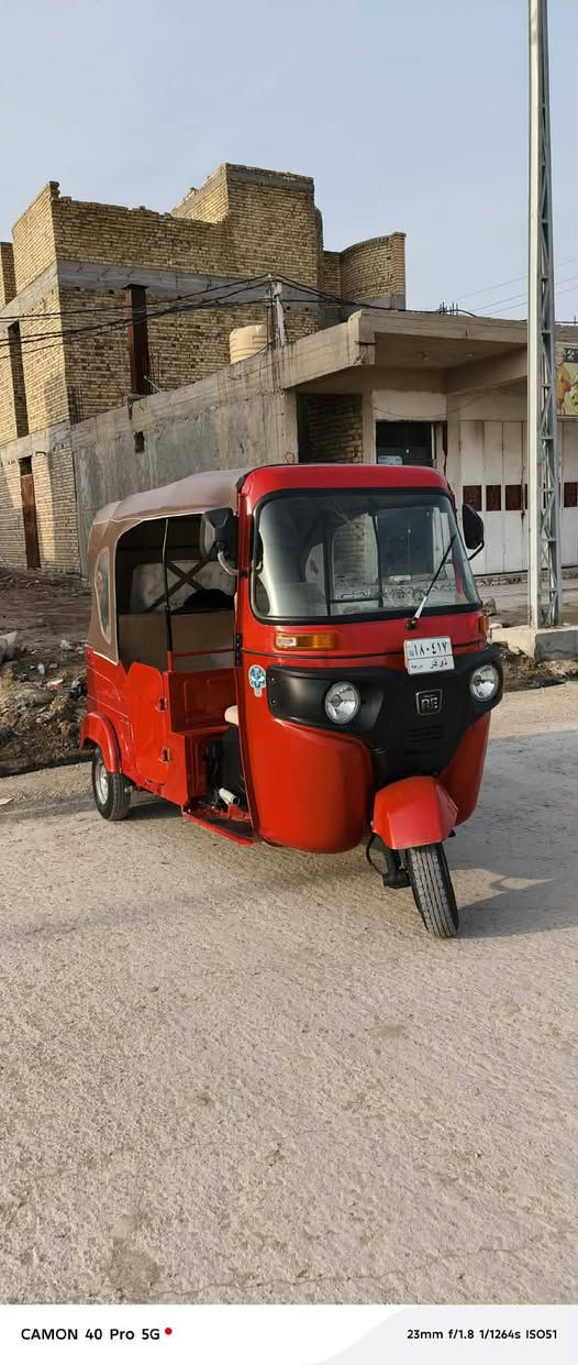 سلام عليكم تكتك للبيع موديل 22 شهر8رقم وسنويه كفاله عامه كشر ومكينه  مكان ناصريه قلعه سكر ***********
