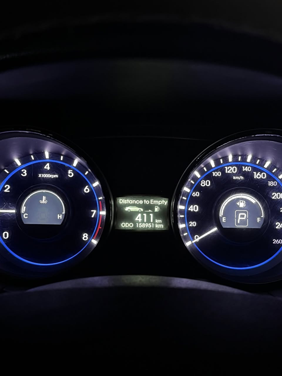 السلام عليكم سوناتا موديل2013 خليجي بيهة صبغ فقط في الجاملغ الخلفي في الصفحة اليمنة من الجاملغ  السيارة مال دولية
شفتات ستيرن 
كرسي السائق كهرباء 
داخل جلد
قطعتين تبريد 
حساس كاميرا 
مكينة 2400
السيارة جديدة ومشي حقيقي 
السعر 138
رقم الهاتف :***********
