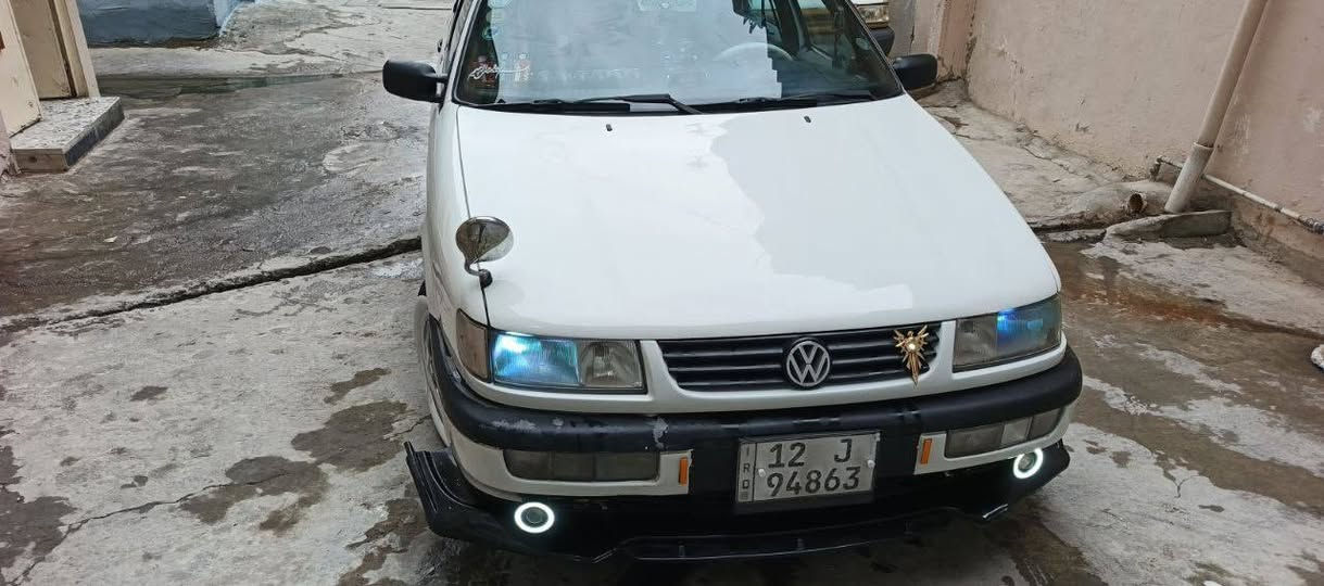 السلام عليكم اللبيع أو مروسه
باسات موديل 1997 رقم نكليزي شرط الوكله ول تحويل سياره جديده محرك وكير شرط برغي مامفتوح ال محرك  كربون موجود  تبريد بس غاز
  الاستفسار 
***********

***********
