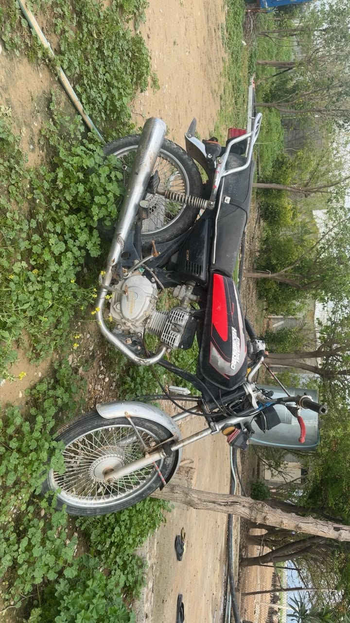 ماتۆڕ چوار گێڕ نامی پرۆ مۆدێلی ٢٠١٩ بۆ فرۆشتن ٤٠٠ و مامەڵە


**إذا كنت صاحب هذا الإعلان وتريد حذفه لأي سبب، رجاءا أرسل رسالة إلى الدعم الفني**