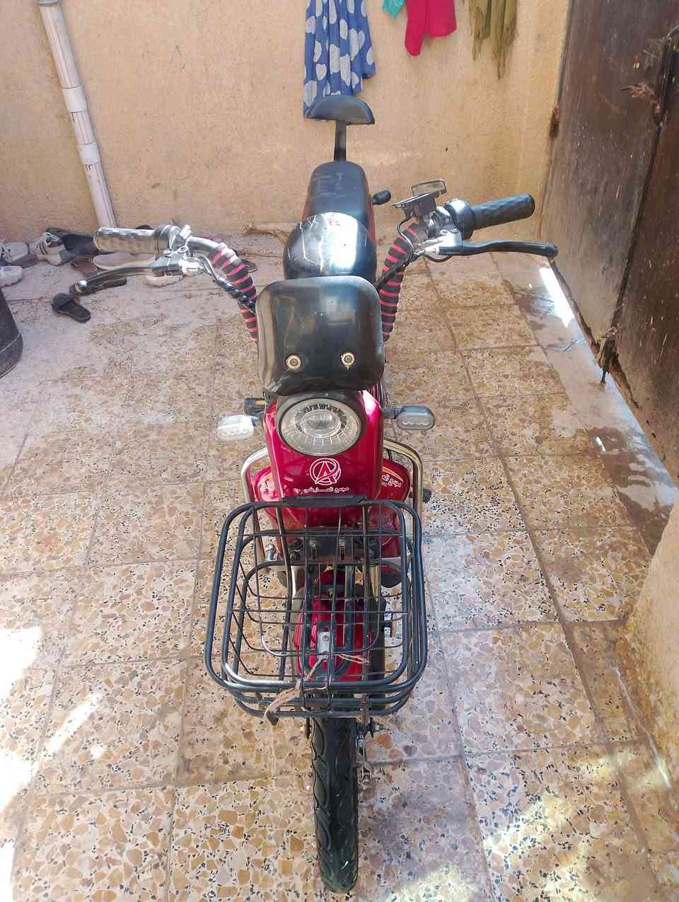 بايسكل شحن جديد للبيع سعر 300قفل كربلاء الحر ***********
