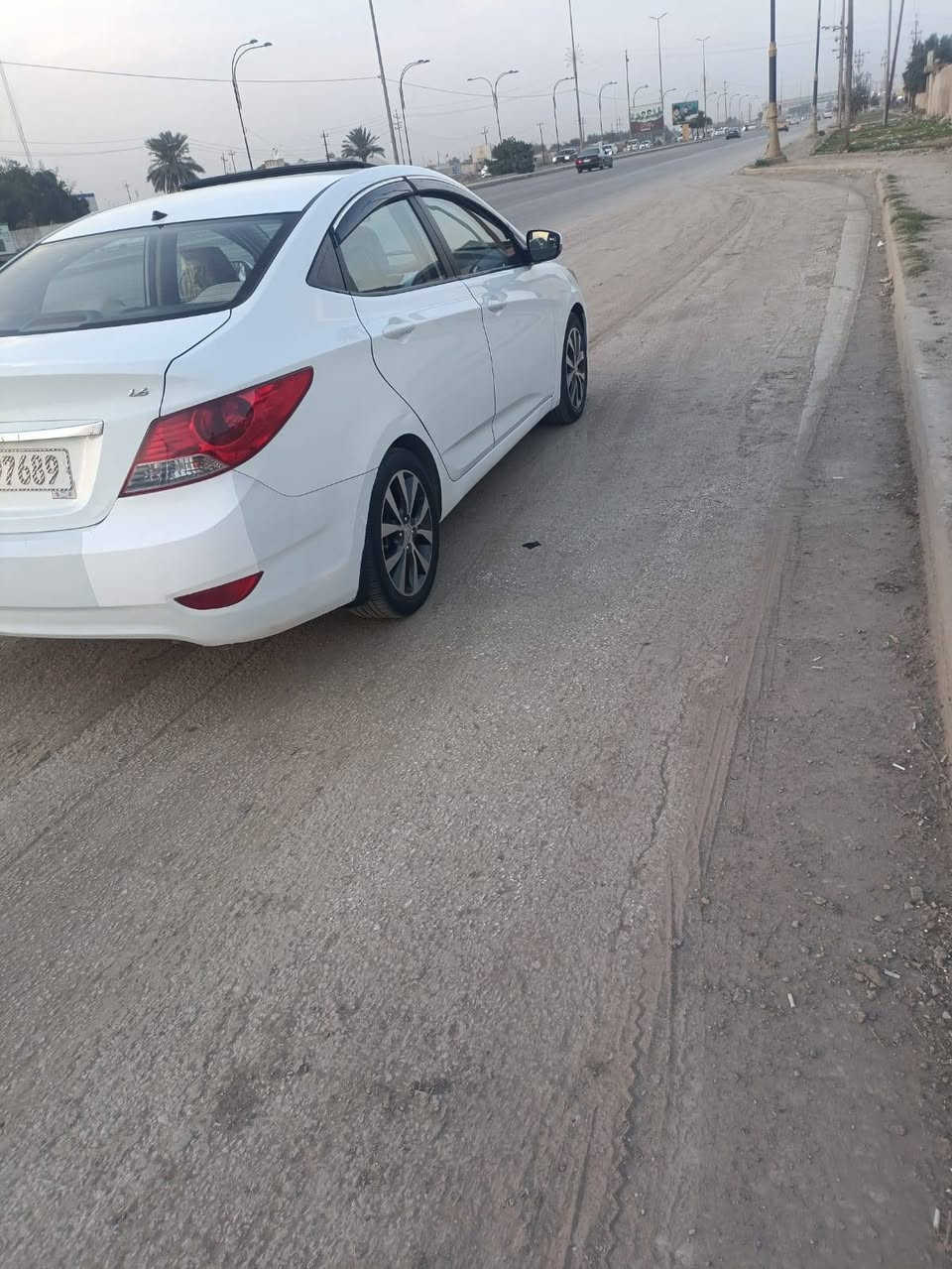 اكسنت موديل 2014 خليجية رقم بغداد هزه ورقم جديد انكليزي بسمي فول مواصفات صبغ جاملغ امامي  محرك ١٦٠٠
السعر،، 105
 دوش اي استفسار،،
***********
***********
مكلف بلنشر اتصل على الرقم
مكان السيارة بابل
